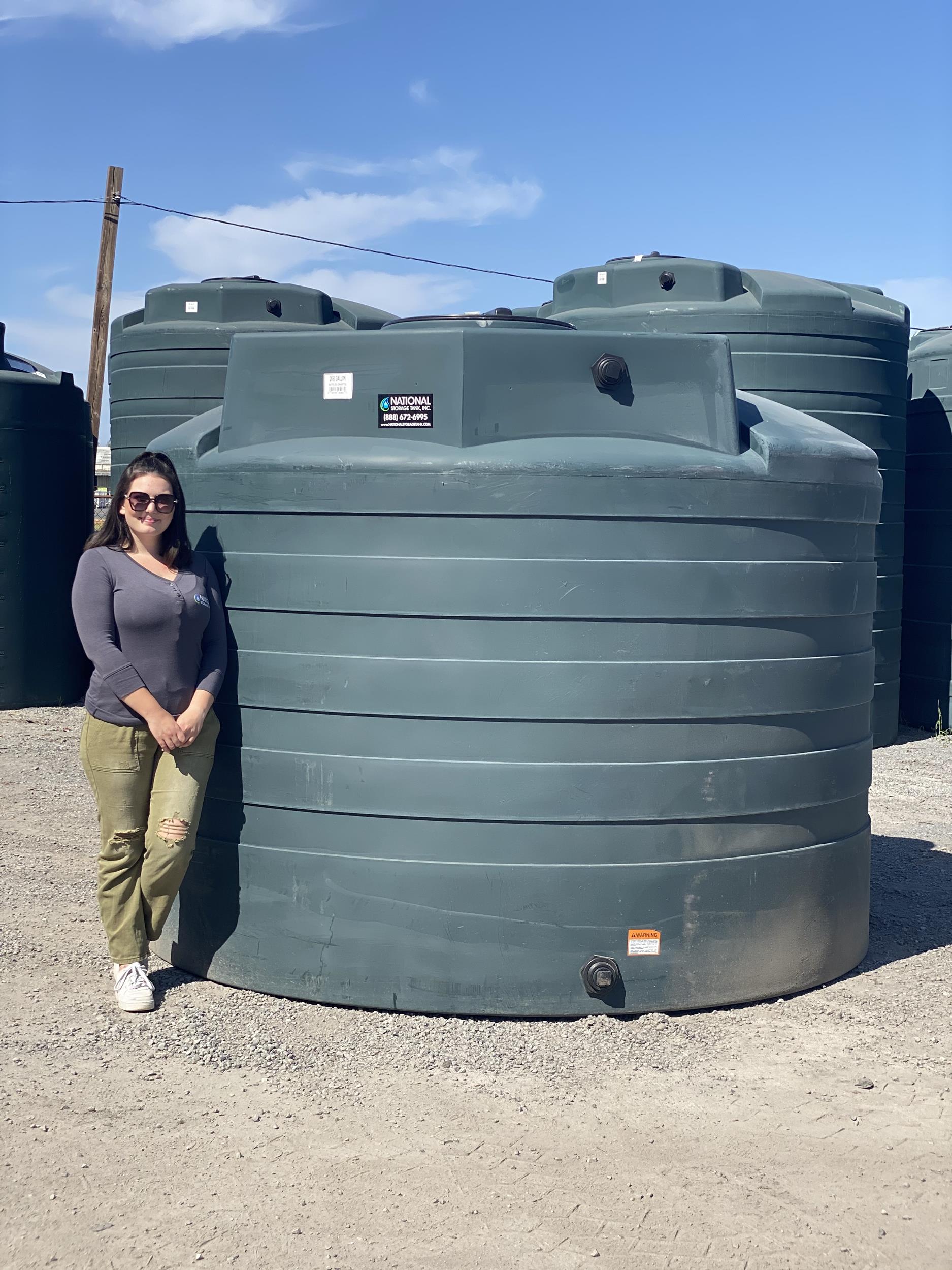 2,650 Gallon Poly HDPE Water Storage Tank 102”D x 80”H