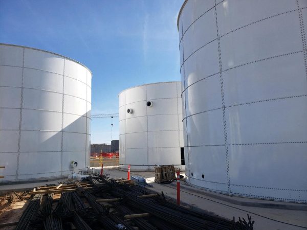 143,000 Gallon Carbon Bolted Steel Tank, Low Profile Roof - Diameter: 55' Peak Height: 8'