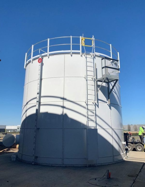 143,000 Gallon Carbon Bolted Steel Tank, Low Profile Roof - Diameter: 55' Peak Height: 8'